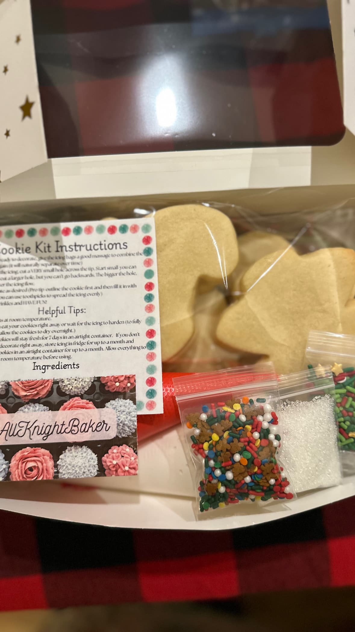 Decorate-It-Yourself Kit